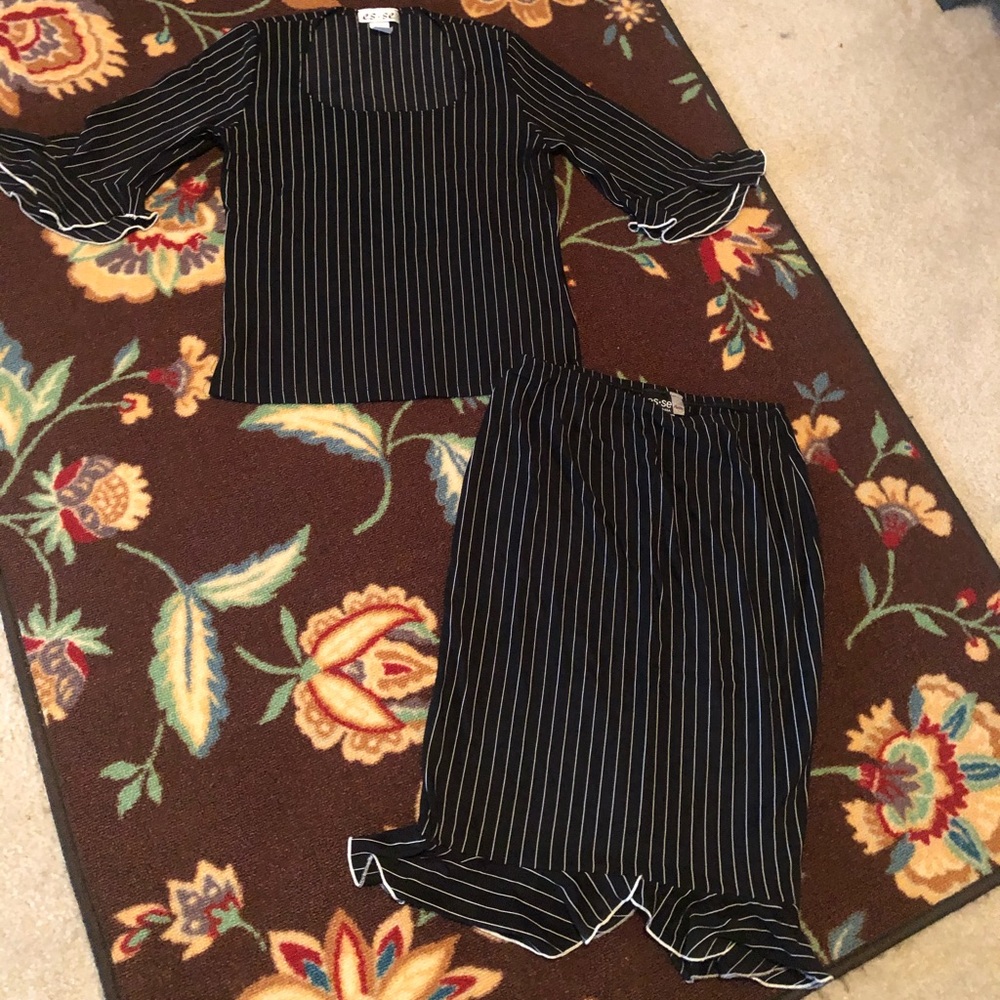 Jr.’s Skirt w/ matching top.